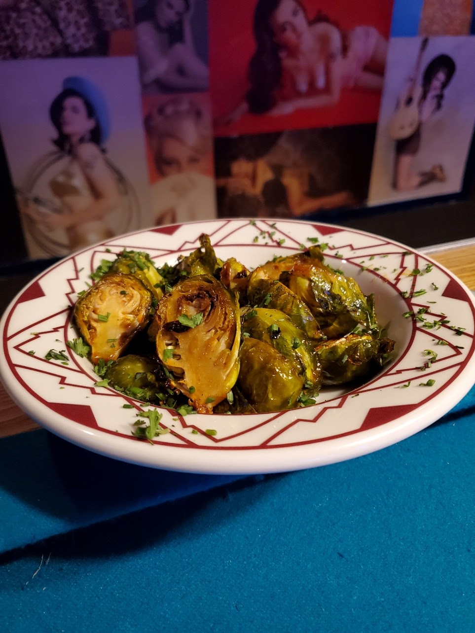 The Jackrabbit Lounge | restaurant | 2000 N Oracle Rd, Tucson, AZ 85705, USA | 5203722032 OR +1 520-372-2032