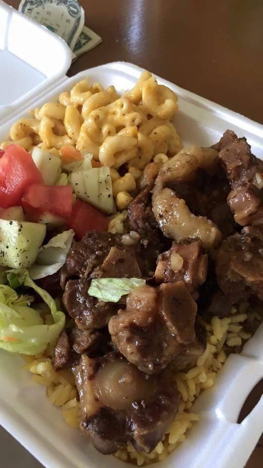 DaMunchies Express | restaurant | 1205 W 19th Ct, Sanford, FL 32771, USA | 4078448300 OR +1 407-844-8300