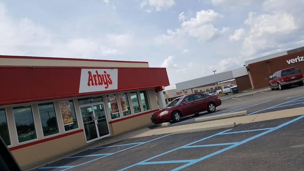 Arbys | restaurant | 5911 Highland Rd, Waterford Twp, MI 48327, USA | 2486742925 OR +1 248-674-2925