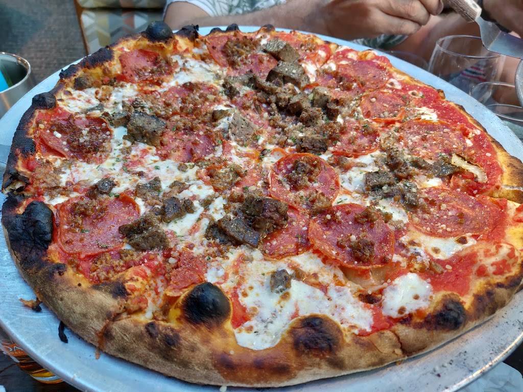 Dantes Coal Fired Pizza | restaurant | 937 E Gulf Dr, Sanibel, FL 33957, USA | 2395584429 OR +1 239-558-4429