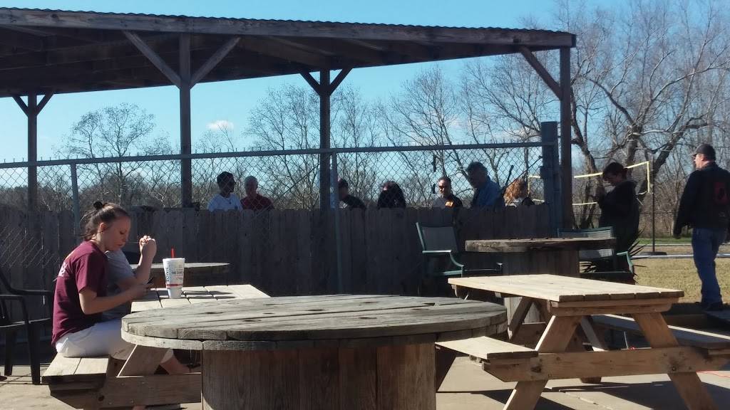 Daryls Place | restaurant | 3330 Avenue A, Santa Fe, TX 77510, USA | 4093169073 OR +1 409-316-9073