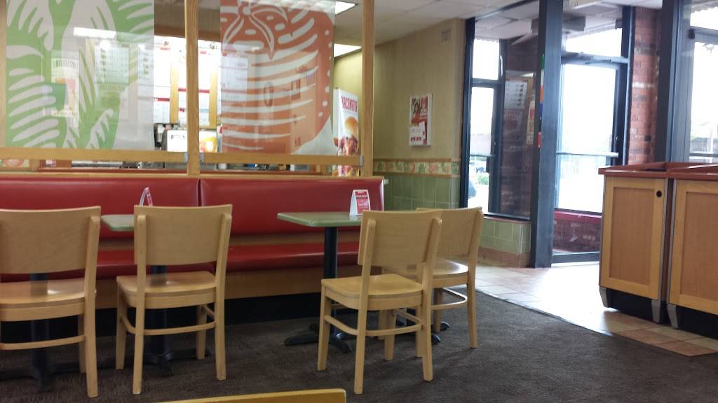 Wendys | restaurant | 6351 E 82nd St, Indianapolis, IN 46250, USA | 3178496594 OR +1 317-849-6594