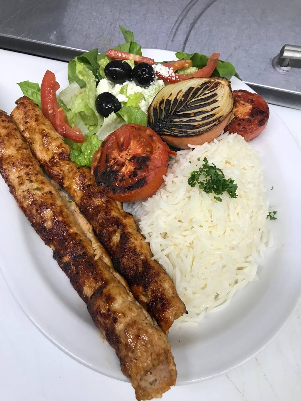 Kabob Land | restaurant | 5713 Evers Rd, San Antonio, TX 78238, USA | 2108744440 OR +1 210-874-4440