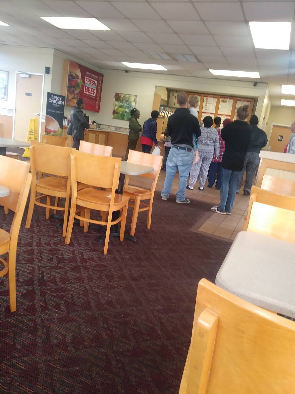 Wendys | restaurant | 5133 Norwood Ave, Jacksonville, FL 32208, USA | 9047683757 OR +1 904-768-3757