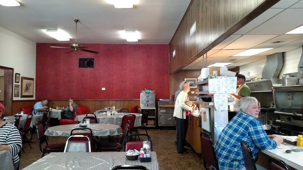 Mill-Inn Restaurant | restaurant | 415 St Louis Ave, Excelsior Springs, MO 64024, USA | 8166378008 OR +1 816-637-8008