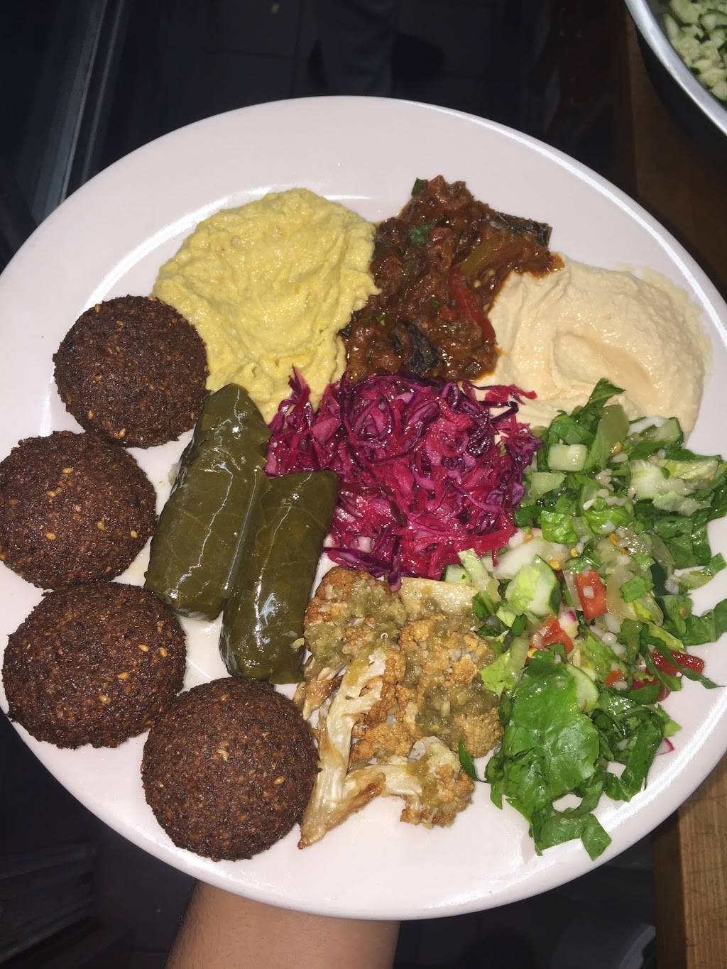 Pita Palace | restaurant | 413 Graham Ave, Brooklyn, NY 11211, USA | 7183830550 OR +1 718-383-0550