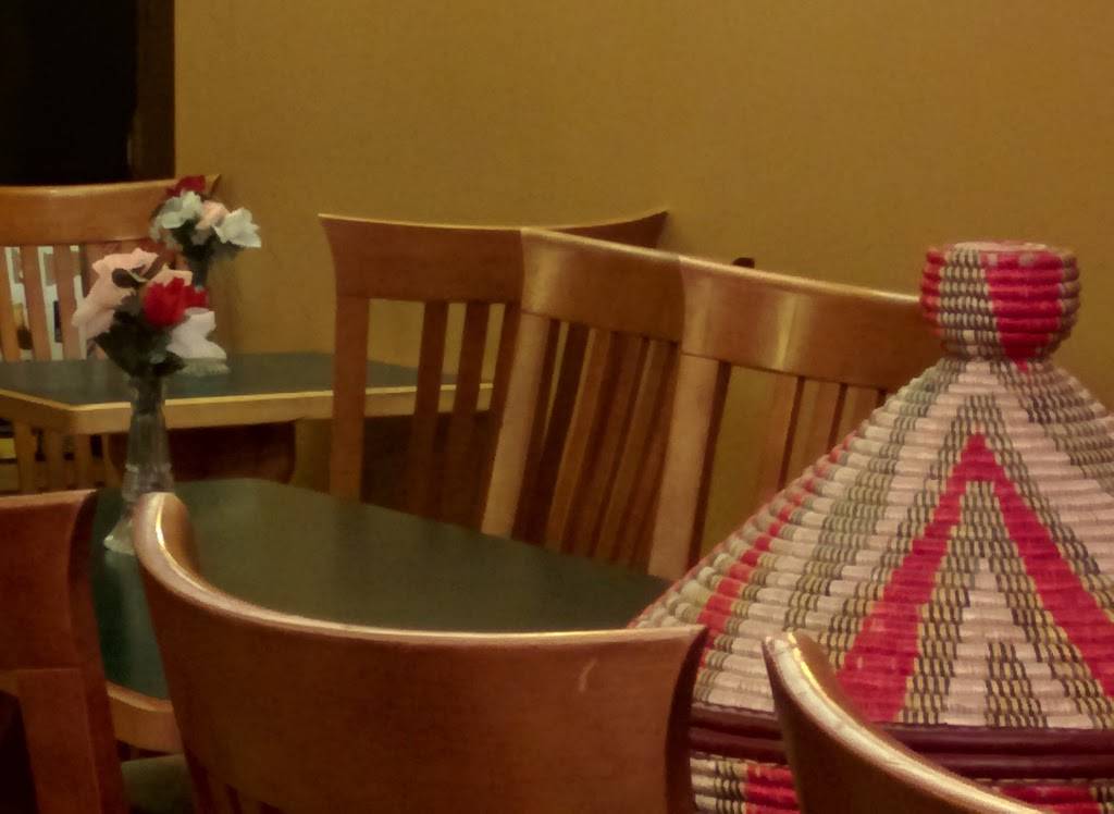 A M Africa Restaurant | restaurant | 1472 King St E, Kitchener, ON N2G 2N8, Canada | 5195760313 OR +1 519-576-0313