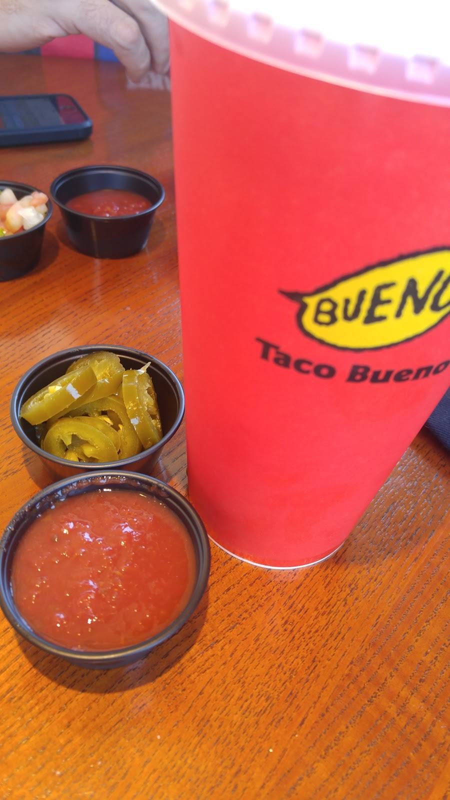 Taco Bueno | restaurant | 609 Jupiter Rd, Plano, TX 75074, USA | 9724227772 OR +1 972-422-7772