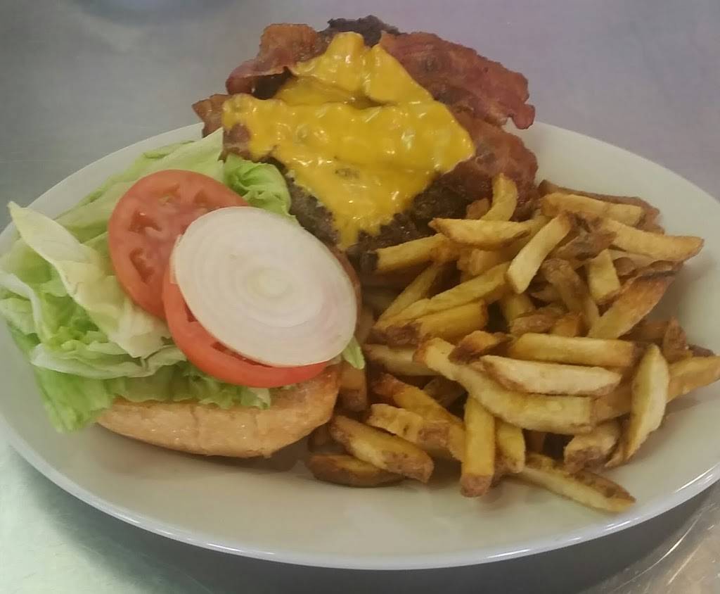 Vickys Diner | restaurant | 4320 W Market St, York, PA 17408, USA | 2238483181 OR +1 223-848-3181