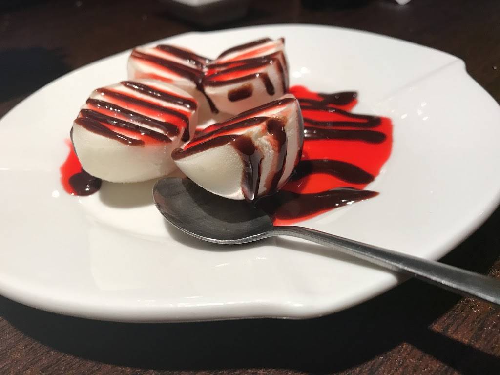 Wok & Roll | restaurant | 3702 Cypress Creek Pkwy, Houston, TX 77068, USA | 2815801000 OR +1 281-580-1000