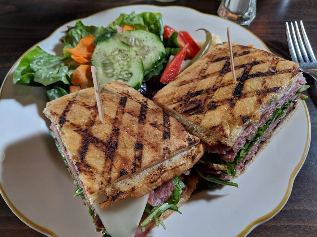 ROOST | restaurant | 1305 State St, Santa Barbara, CA 93101, USA | 8058456337 OR +1 805-845-6337