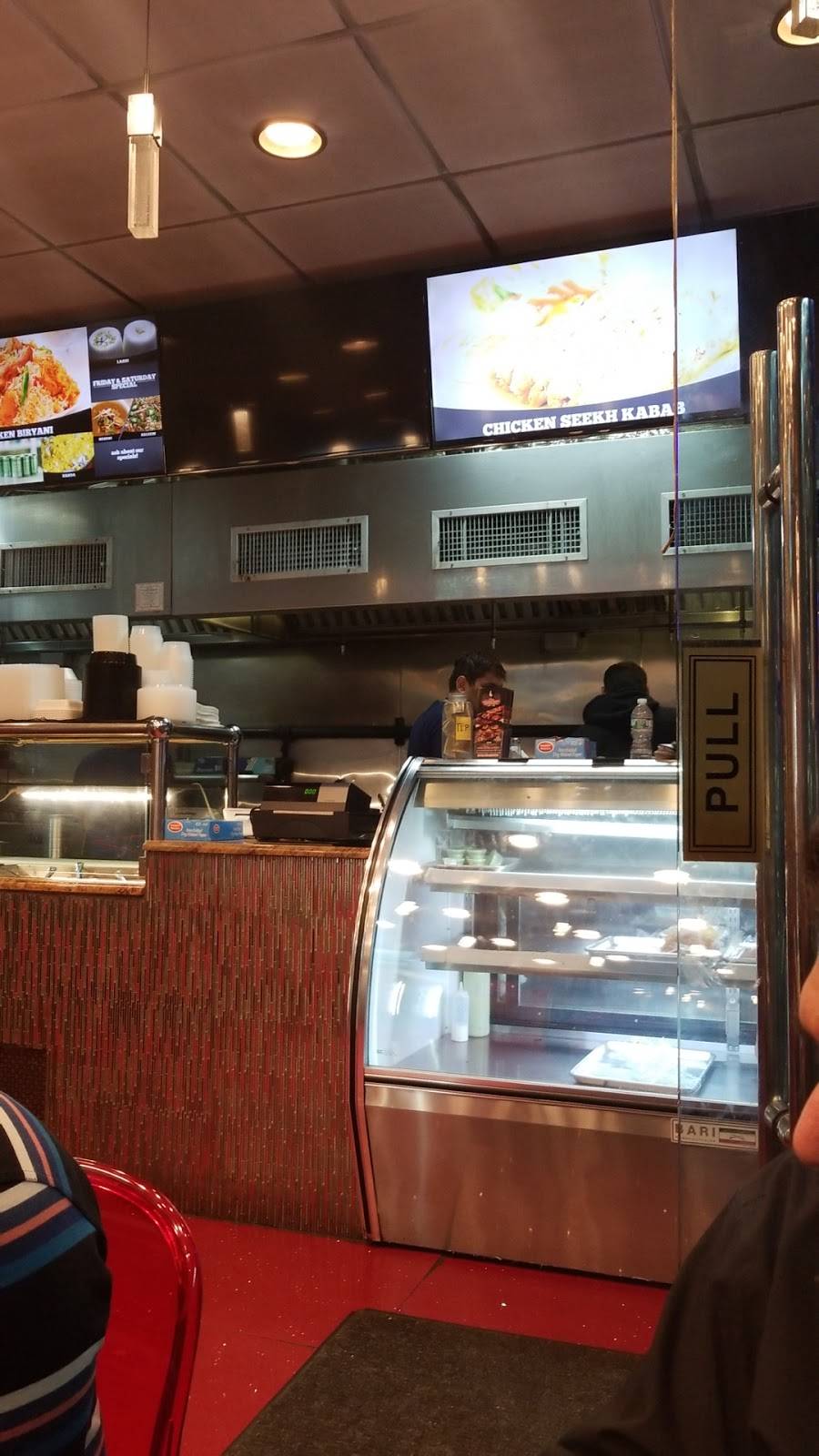 New Chandni Chowk | restaurant | 2570 Bronxwood Ave, Bronx, NY 10469, USA | 7183255859 OR +1 718-325-5859