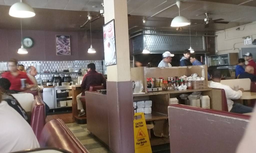 Emil Villas California BBQ | restaurant | 24047 Mission Blvd, Hayward, CA 94544, USA | 5105370734 OR +1 510-537-0734