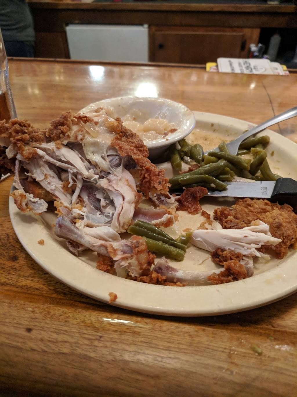 Hornville tavern | restaurant | 2607 W Baseline Rd, Evansville, IN 47720, USA | 8129630967 OR +1 812-963-0967