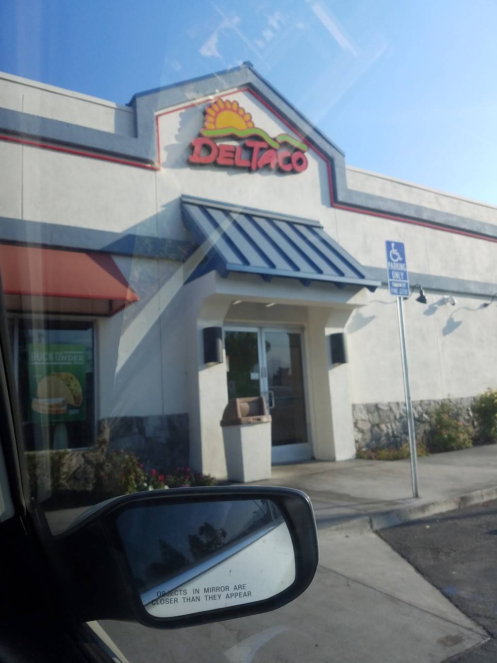 Del Taco | meal takeaway | 4344 University Pkwy, San Bernardino, CA 92407, USA | 9094739512 OR +1 909-473-9512