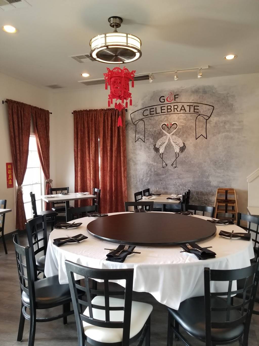 Ginger & Fork | restaurant | 4705 Inker St, Houston, TX 77007, USA | 7138618883 OR +1 713-861-8883