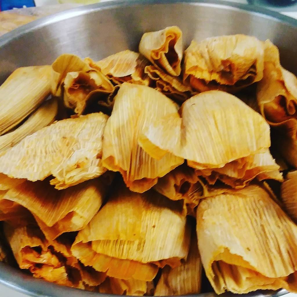 Taqueria Rolys | restaurant | 2006 16th St, Moline, IL 61265, USA | 3095176516 OR +1 309-517-6516