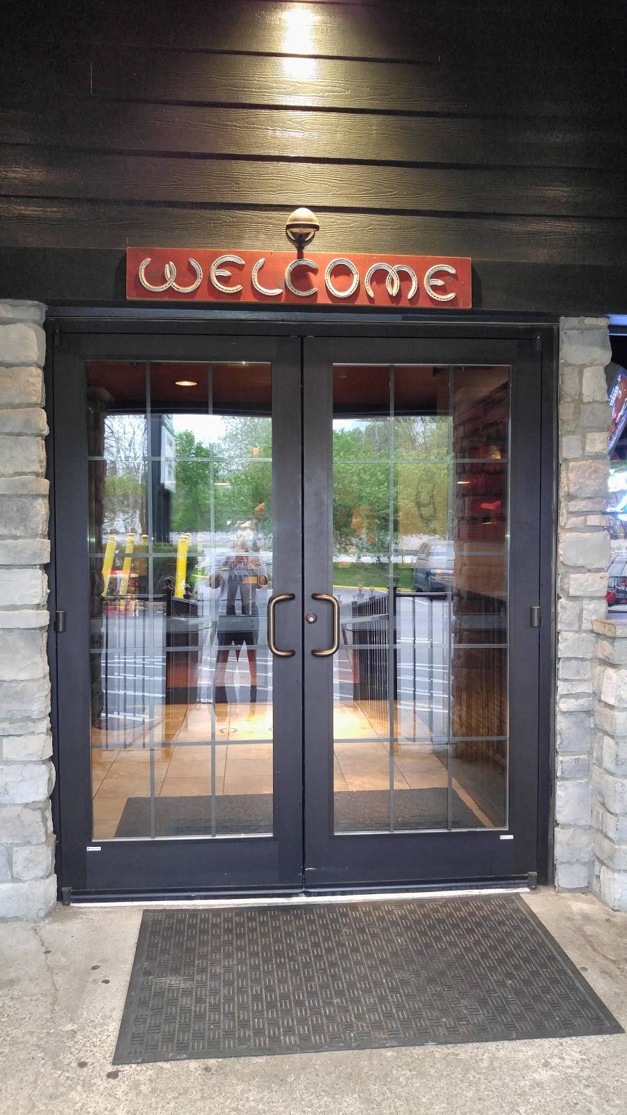 Horseshoes Kentucky Grill & Saloon | restaurant | 1987 North Broadway Road, Lexington, KY 40505, USA | 8592945164 OR +1 859-294-5164