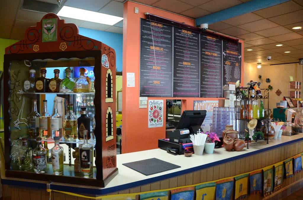 Taco Amigo | restaurant | 2104 Silvernail Rd, Pewaukee, WI 53072, USA | 2625440104 OR +1 262-544-0104