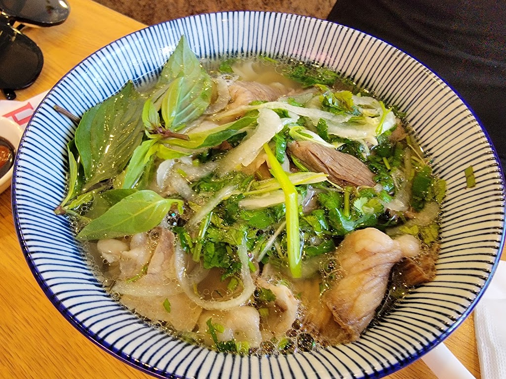 Pho Akaushi | restaurant | 22641 Lake Forest Dr B1, Lake Forest, CA 92630, USA | 9499970903 OR +1 949-997-0903