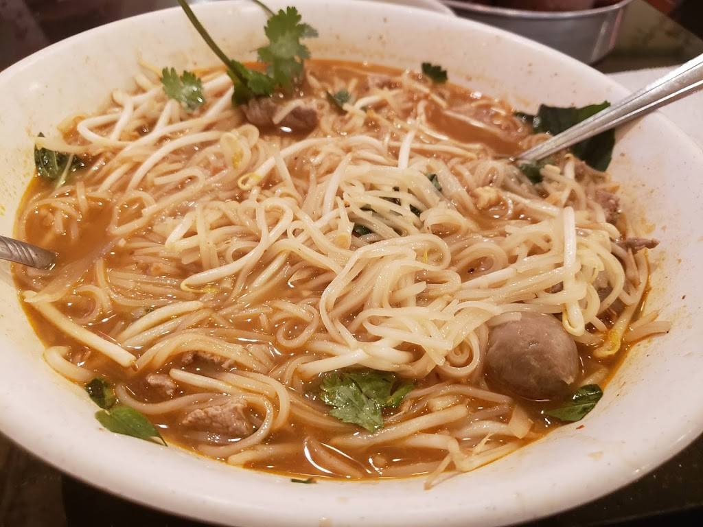 Rose Garden | restaurant | 2825 S Market St, Redding, CA 96001, USA | 5302438863 OR +1 530-243-8863