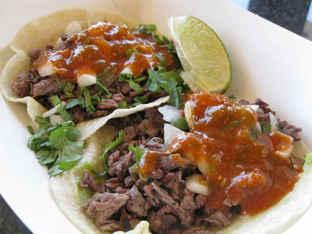Taqueria Mi Pueblo | restaurant | 2459 W 51st St, Chicago, IL 60632, USA | 7739126778 OR +1 773-912-6778