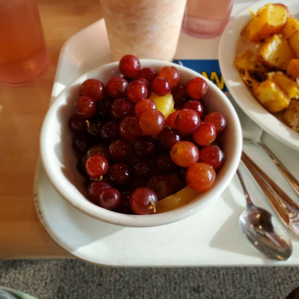 Wilderness Inn | restaurant | 647 C St, Anchorage, AK 99505, USA | 9073846048 OR +1 907-384-6048