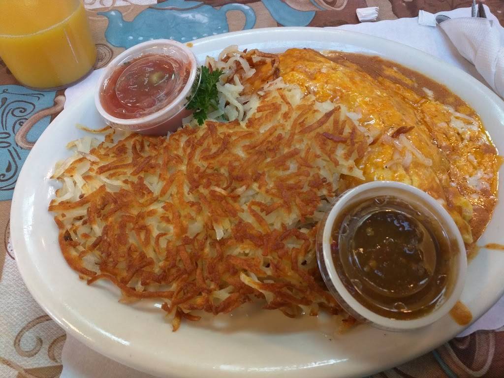 Domingos Cafe | restaurant | 5782 Hollister Ave, Goleta, CA 93117, USA | 8059670655 OR +1 805-967-0655