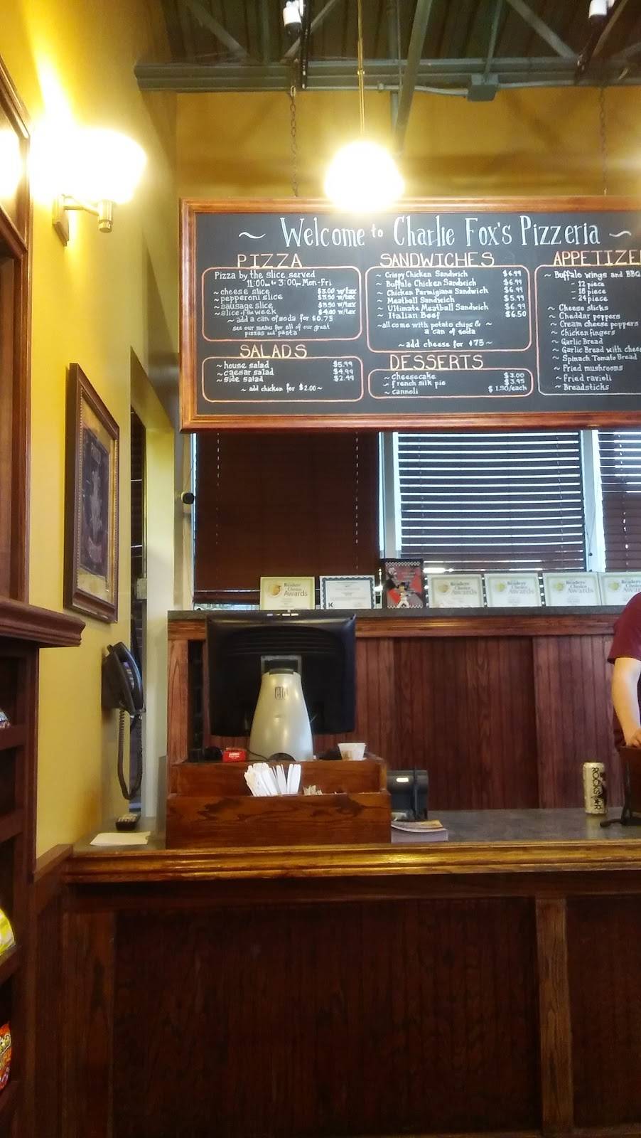 Charlie Foxs Pizzeria | restaurant | 1188 E State St, Geneva, IL 60134, USA | 6302324321 OR +1 630-232-4321