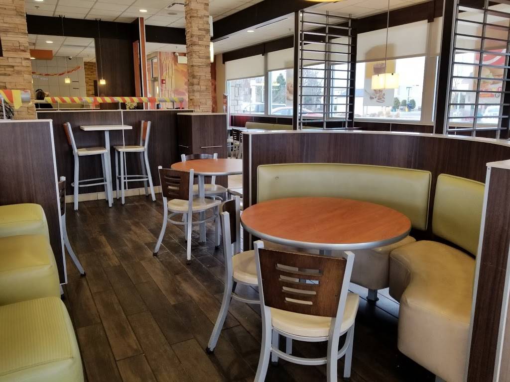 McDonalds | cafe | 1700 N Division St, Morris, IL 60450, USA | 8159425544 OR +1 815-942-5544