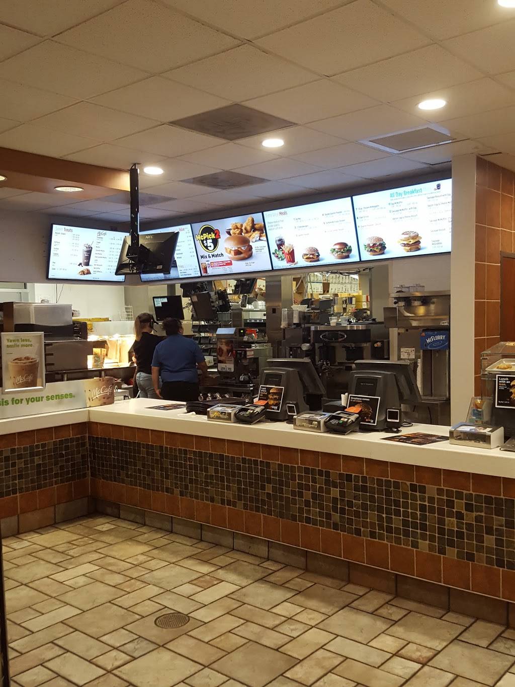 McDonalds | cafe | 1743 TN-100, Centerville, TN 37033, USA | 9317292375 OR +1 931-729-2375
