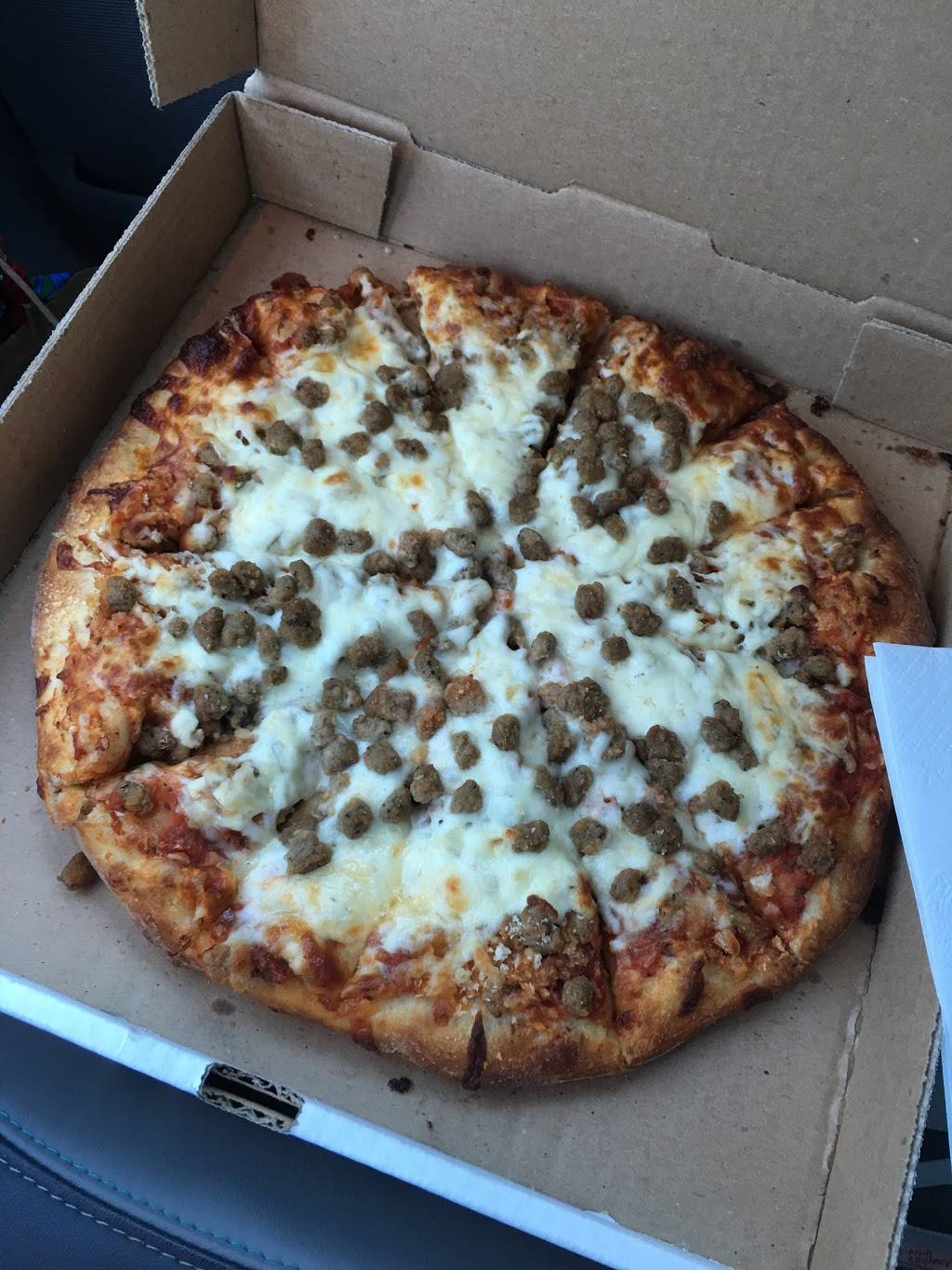 Pizza Palace | restaurant | 121 Public Square, Bruce, MS 38915, USA | 6629834330 OR +1 662-983-4330