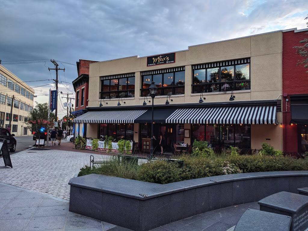 Maxs On Broad | restaurant | 305 Brook Rd, Richmond, VA 23220, USA | 8042250400 OR +1 804-225-0400