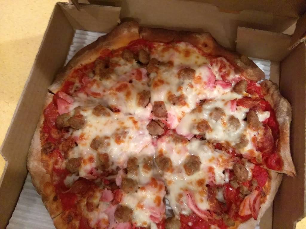 Sluggos Pizzeria | restaurant | 321 Douglas Ave, Holland, MI 49424, USA | 6163959777 OR +1 616-395-9777