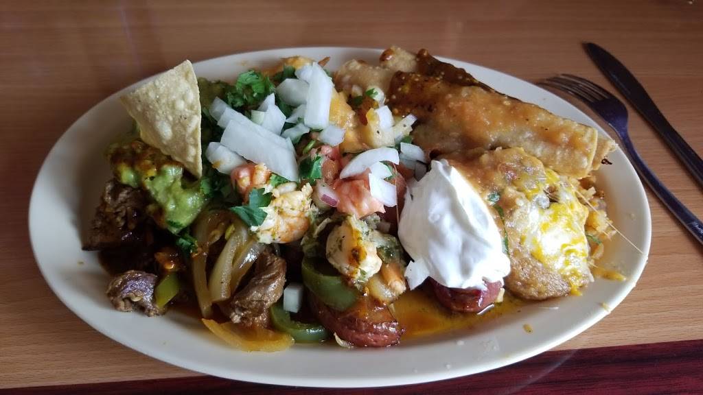 Las Palmas Mexican Cuisine | restaurant | 7800, 55792 Twentynine Palms Highway, Yucca Valley, CA 92284, USA | 7603697164 OR +1 760-369-7164