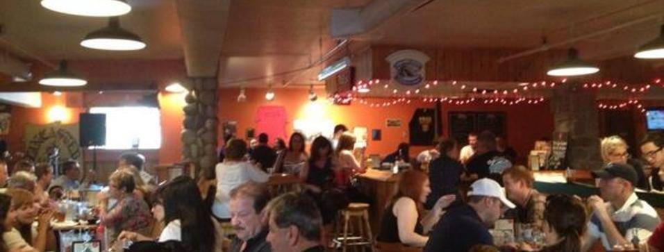 The Lancaster Smokehouse | restaurant | 574 Lancaster St W, Kitchener, ON N2K 1M3, Canada | 5197434331 OR +1 519-743-4331