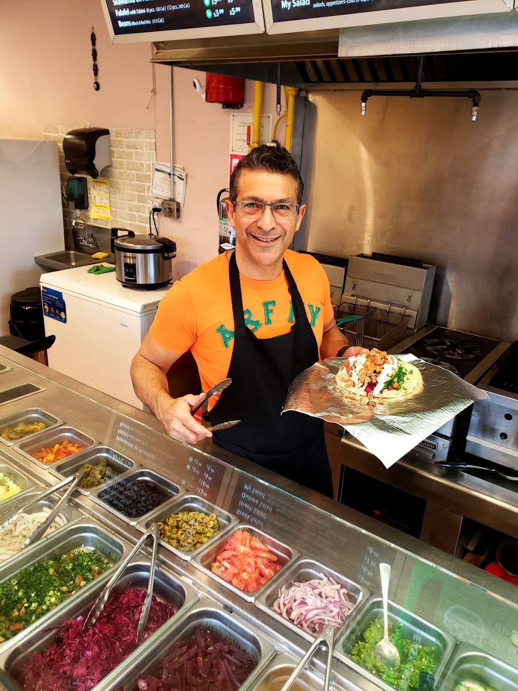 Olive Kebab Restaurant | restaurant | 2836 Lake Shore Blvd W, Etobicoke, ON M8V 1H7, Canada | 4165463264 OR +1 416-546-3264