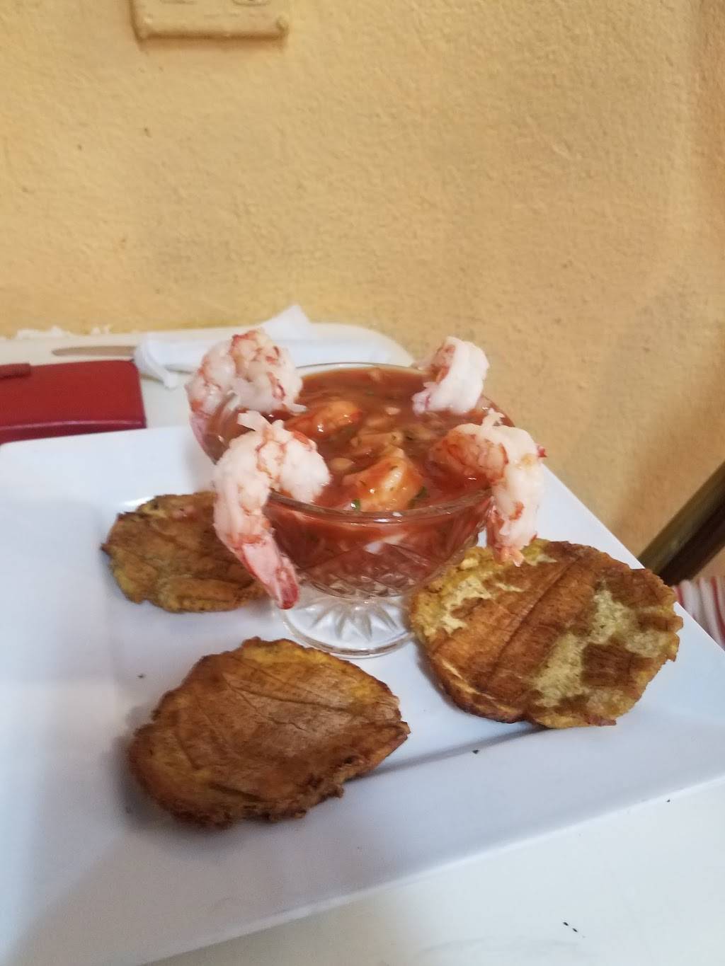 Las Delicias Colombianas | restaurant | 15000 Collins Ave, Miami Beach, FL 33154, USA | 3059471661 OR +1 305-947-1661