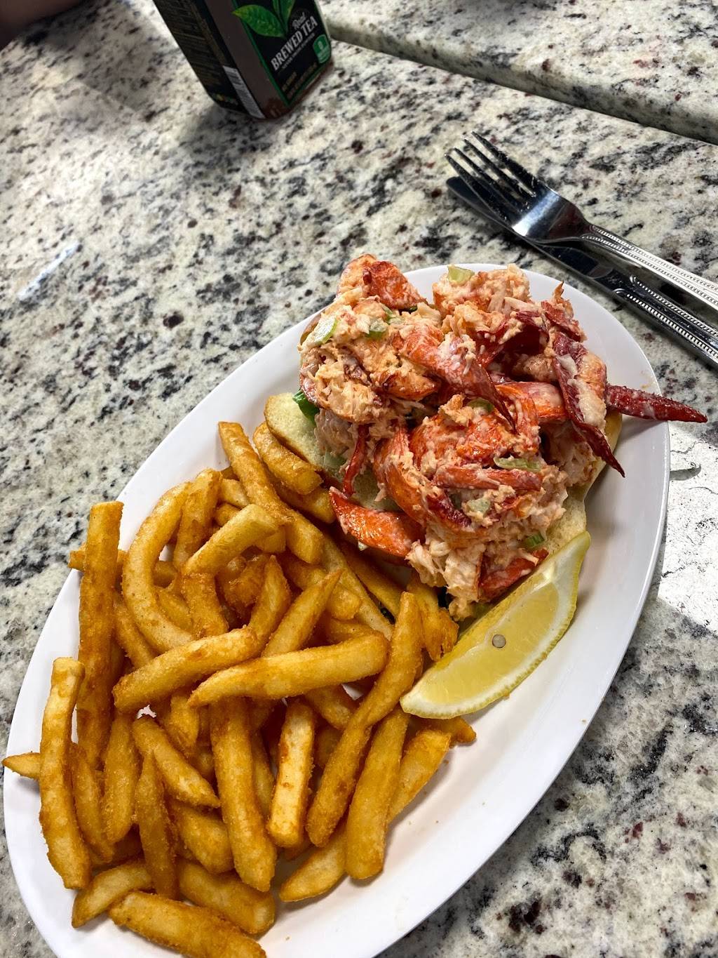 Fast Deck Seafood Restaurant | restaurant | 8951 Bonita Beach Rd SE #550, Bonita Springs, FL 34135, USA | 2396761122 OR +1 239-676-1122