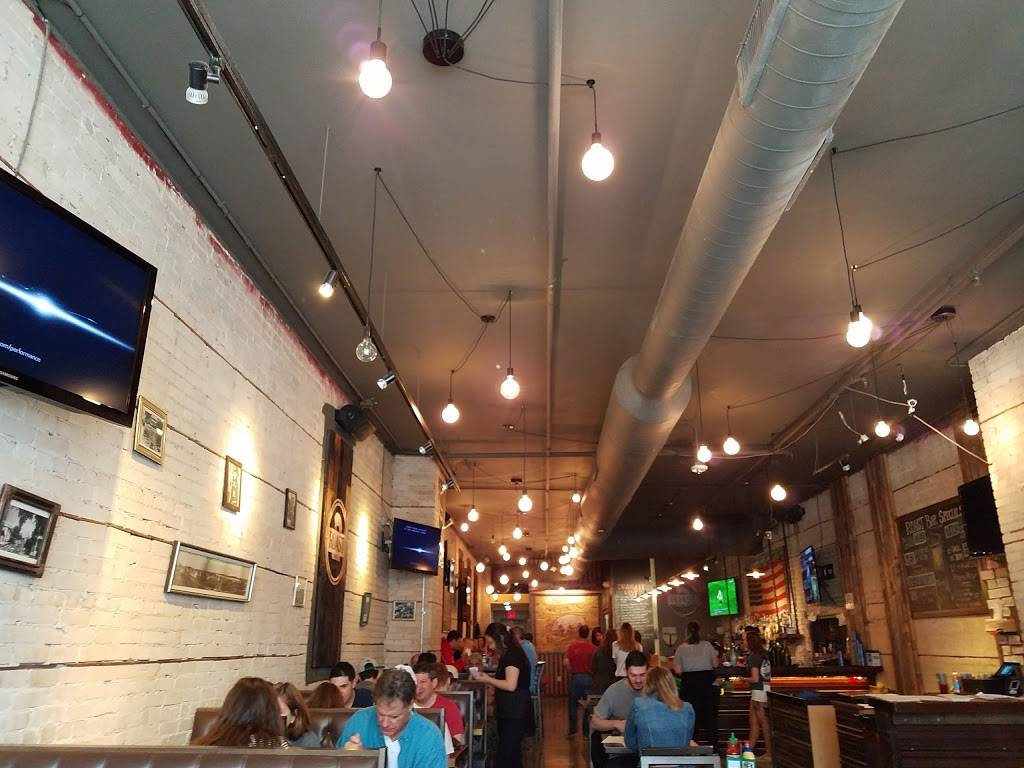 Potbelly Sandwich Shop | restaurant | 564 State St, Madison, WI 53703, USA | 6082599553 OR +1 608-259-9553