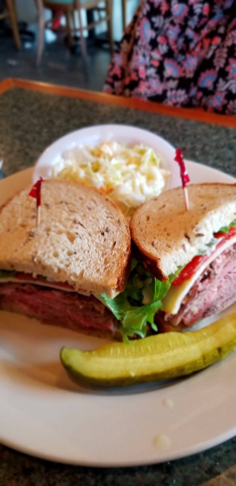 Grubys New York Deli | meal takeaway | 860 Johnson Ferry Rd NE, Atlanta, GA 30342, USA | 4042360060 OR +1 404-236-0060