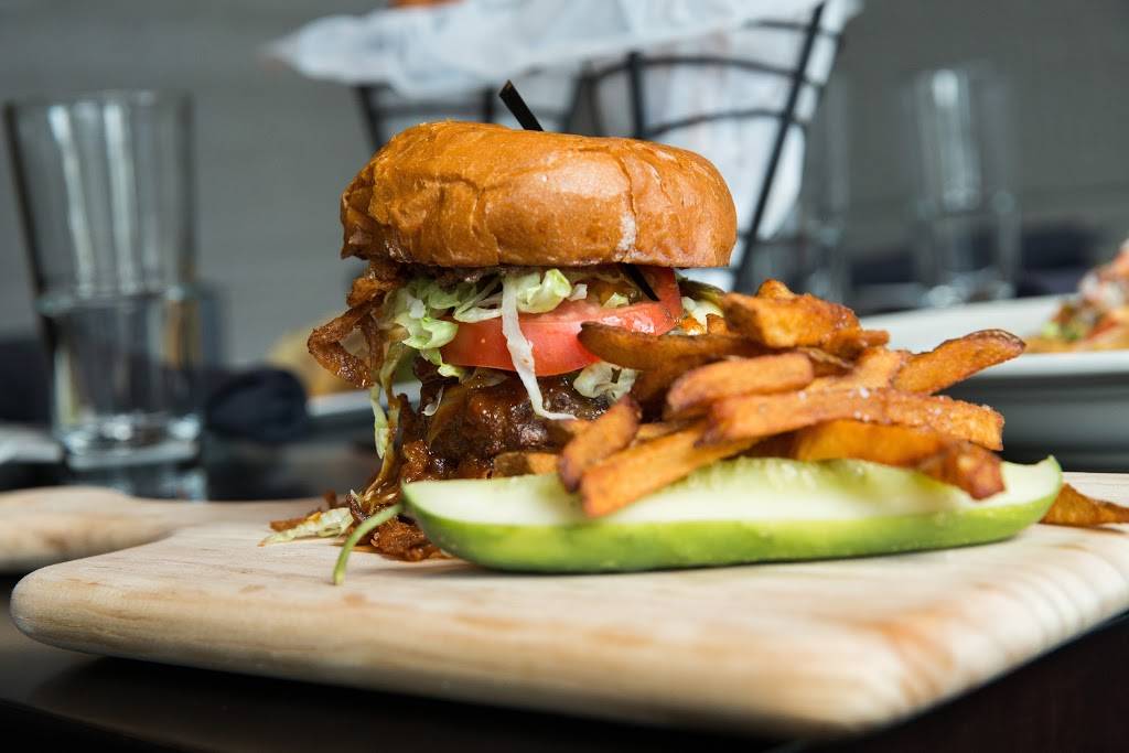 Magnolia 525 Tavern | restaurant | 12 Lexington Ave, Gloucester, MA 01930, USA | 9785253230 OR +1 978-525-3230