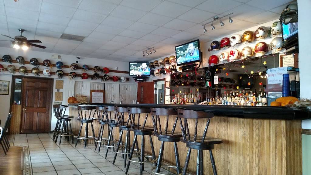 Aiellos | restaurant | 102 N Broad St, Ridgway, PA 15853, USA | 8147726767 OR +1 814-772-6767