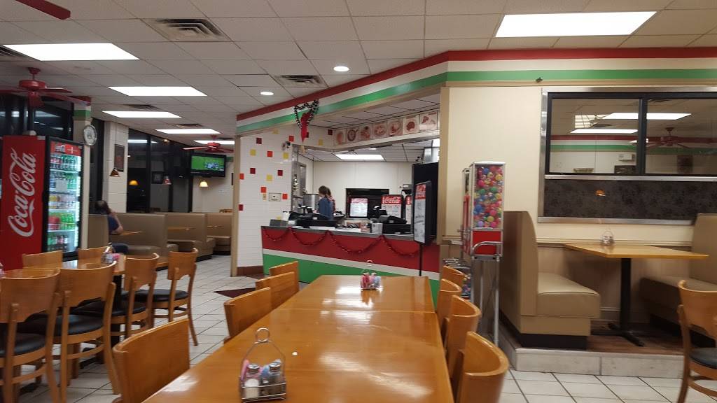 Pinos Pizza & Italian | restaurant | 923 W Atlantic St, Emporia, VA 23847, USA | 4343487466 OR +1 434-348-7466