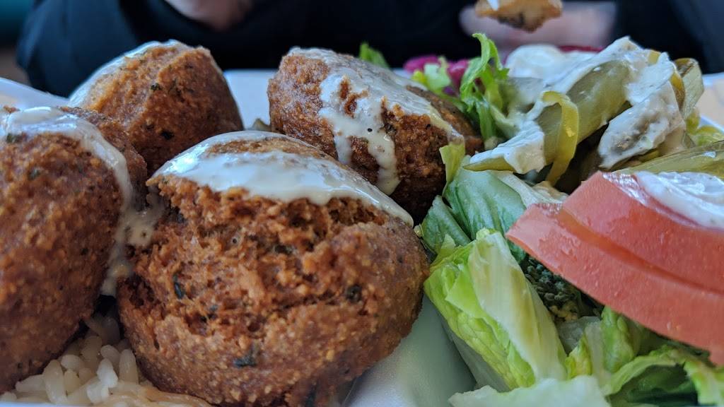 Shawarma Andalos | restaurant | 527 W Hunt Club Rd, Nepean, ON K2G 5W5, Canada | 6132269596 OR +1 613-226-9596