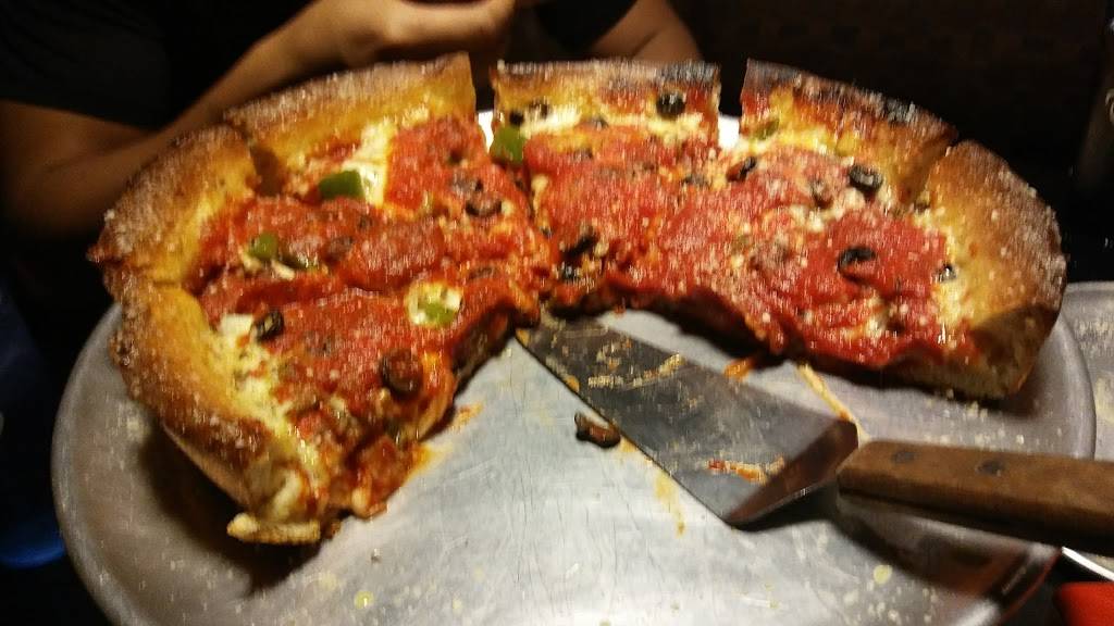 Firehouse Pizza | meal takeaway | 8879/19 N Knoxville Ave, Peoria, IL 61615, USA | 3096939111 OR +1 309-693-9111