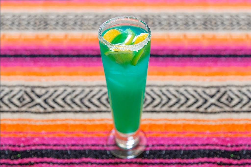 Marthas Mexican Grill | restaurant | 5822 Babcock Rd, San Antonio, TX 78240, USA | 2106900066 OR +1 210-690-0066