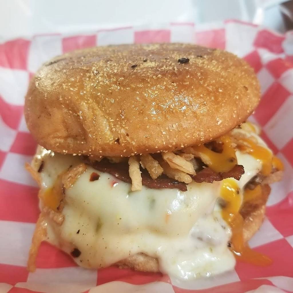 Back To The Foodture | restaurant | 378 Broadway Blvd, Pitcairn, PA 15140, USA | 4123723100 OR +1 412-372-3100