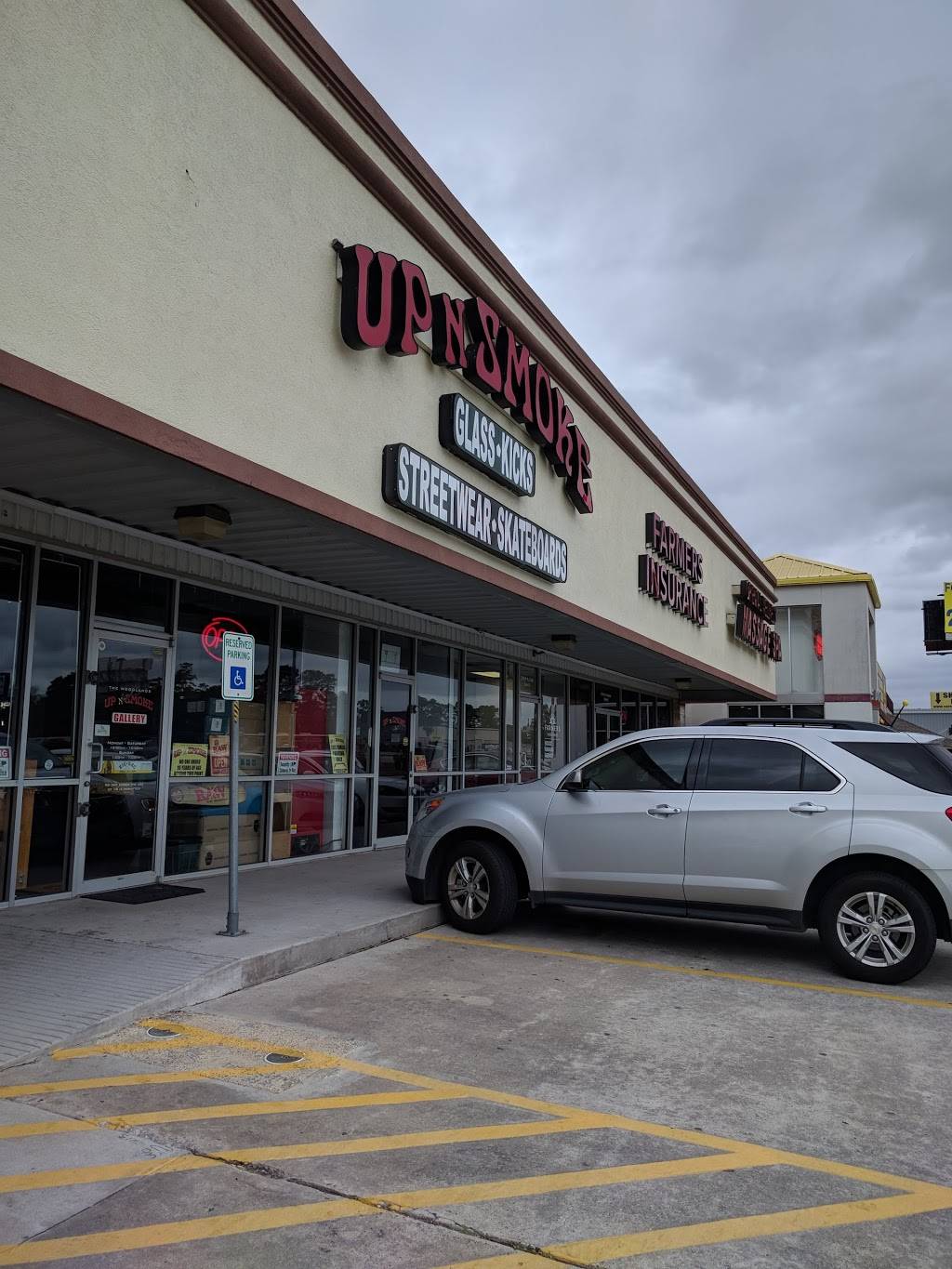 Ostioneria Michoacan | restaurant | 25919 Interstate 45 N A, Spring, TX 77380, USA | 2812926811 OR +1 281-292-6811