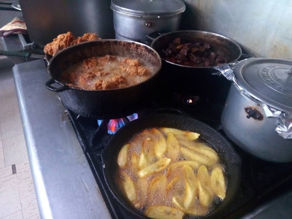 Sunny Isle Jamaican Caribbean Restaurant | restaurant | 1027 Mason Ave, Daytona Beach, FL 32117, USA | 3862145564 OR +1 386-214-5564